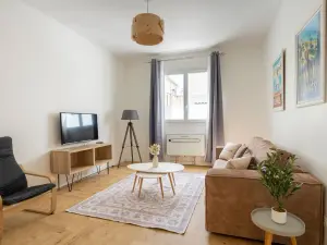 Central Cannes Retreat Near Palais des Festivals