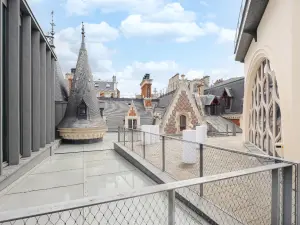 Contemporary Rooftop Venue with Glass Roof in Paris 17th