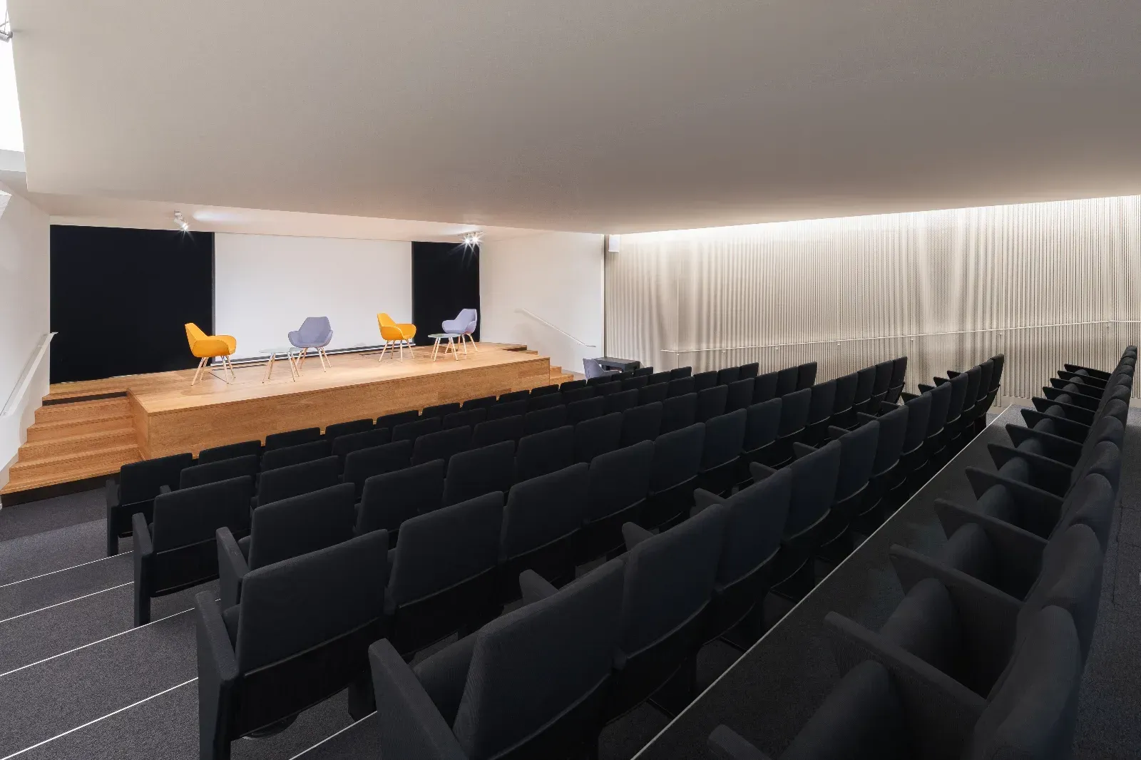 Auditorium for Business Events in Paris — 120 m², Up to 100 People
