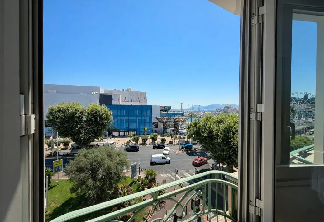 Private Apartments Opposite Palais des Festivals – Cannes Venue