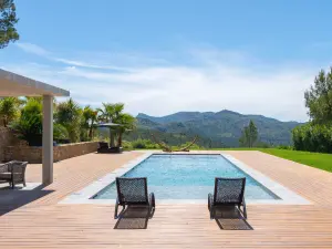 Contemporary Provençal Villa & Event Venue in Auriol