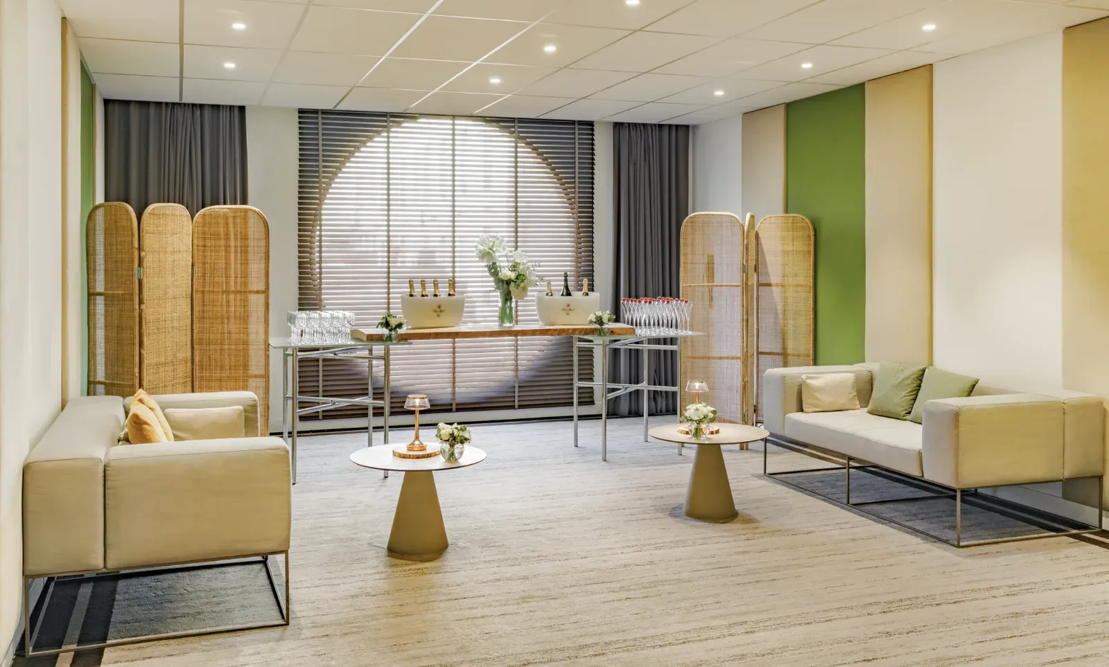 Elegant 230 m² Lounge for Events in Cannes