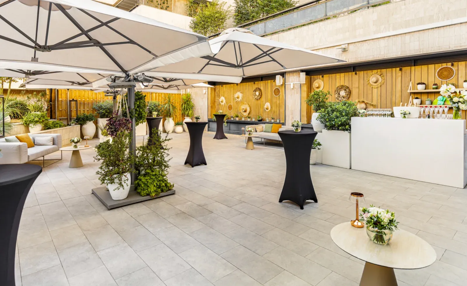 Garden Retreat in Cannes | Elegant Venue for Events
