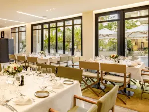Garden Retreat in Cannes | Elegant Venue for Events