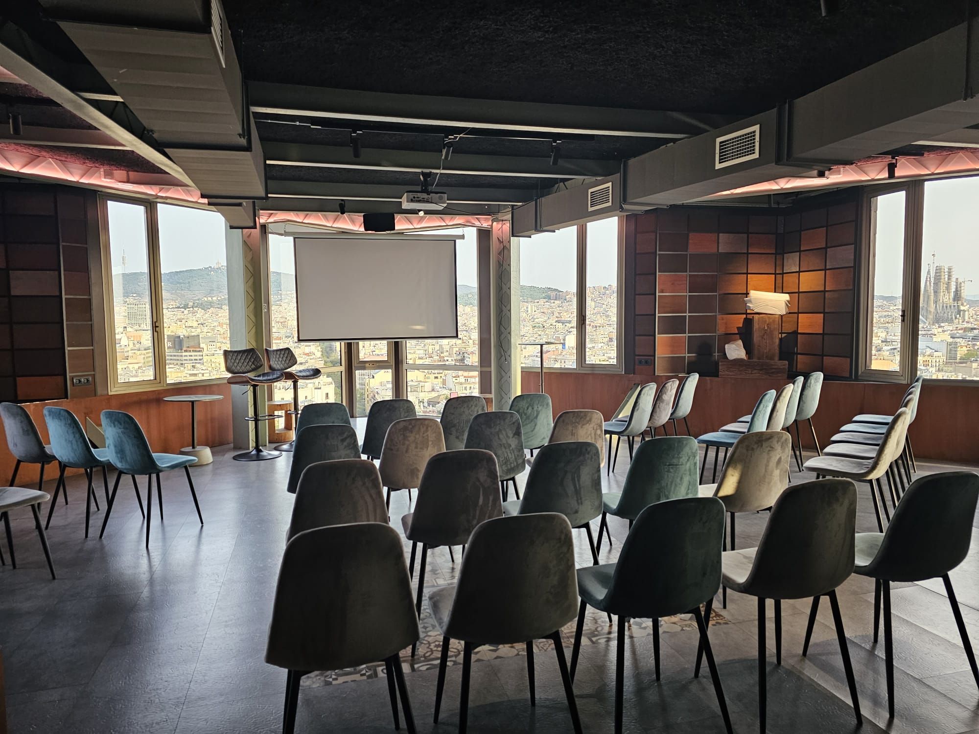 Versatile 323 m² Event Venue in Barcelona | Native Spaces