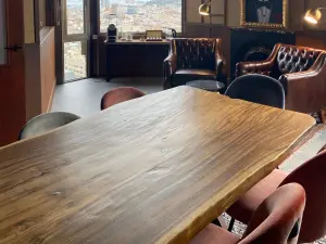 Intimate Meeting Room in Barcelona | Native Spaces