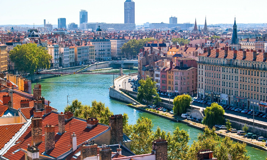 4 Venues in Lyon to Host an Unforgettable Party
