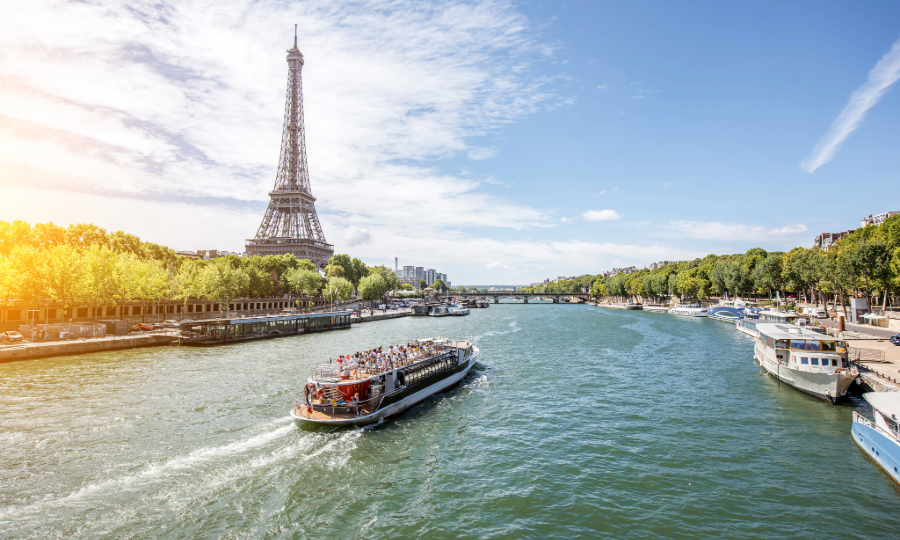 The best venues for hosting a summer event in Paris