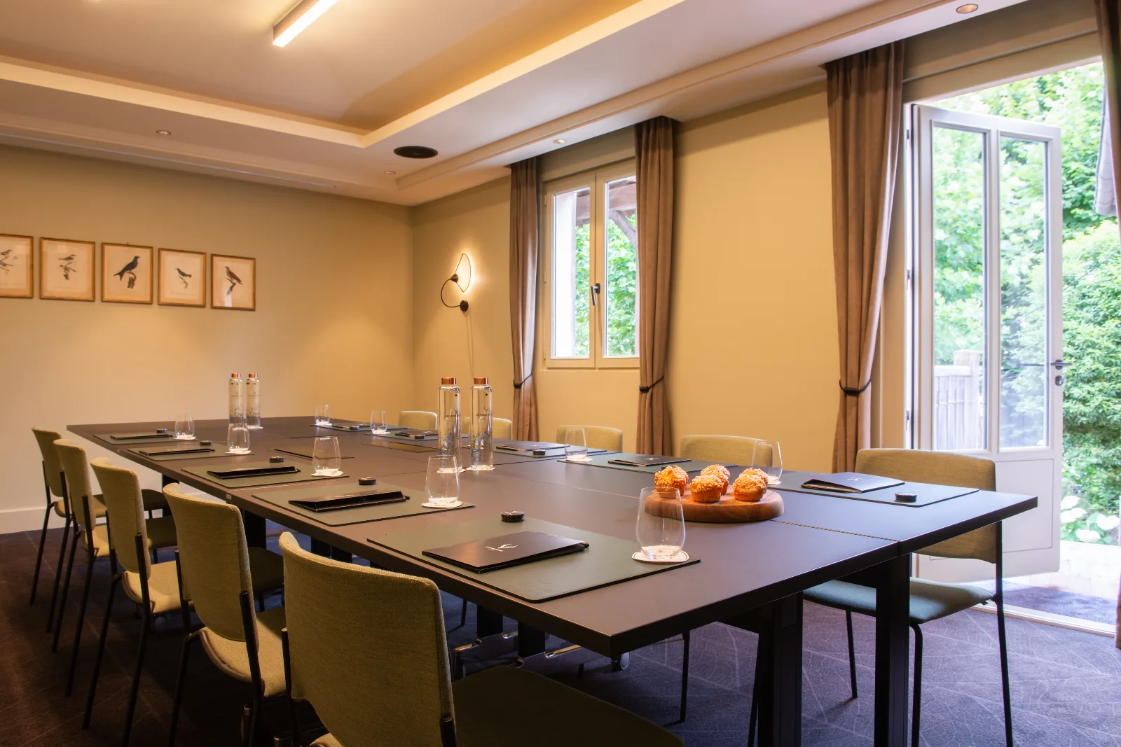 Intimate meeting room 35 m² room