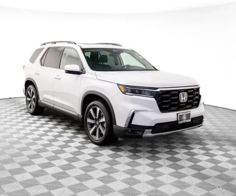 2025 Honda Pilot, 2K miles, CPO, can be leased