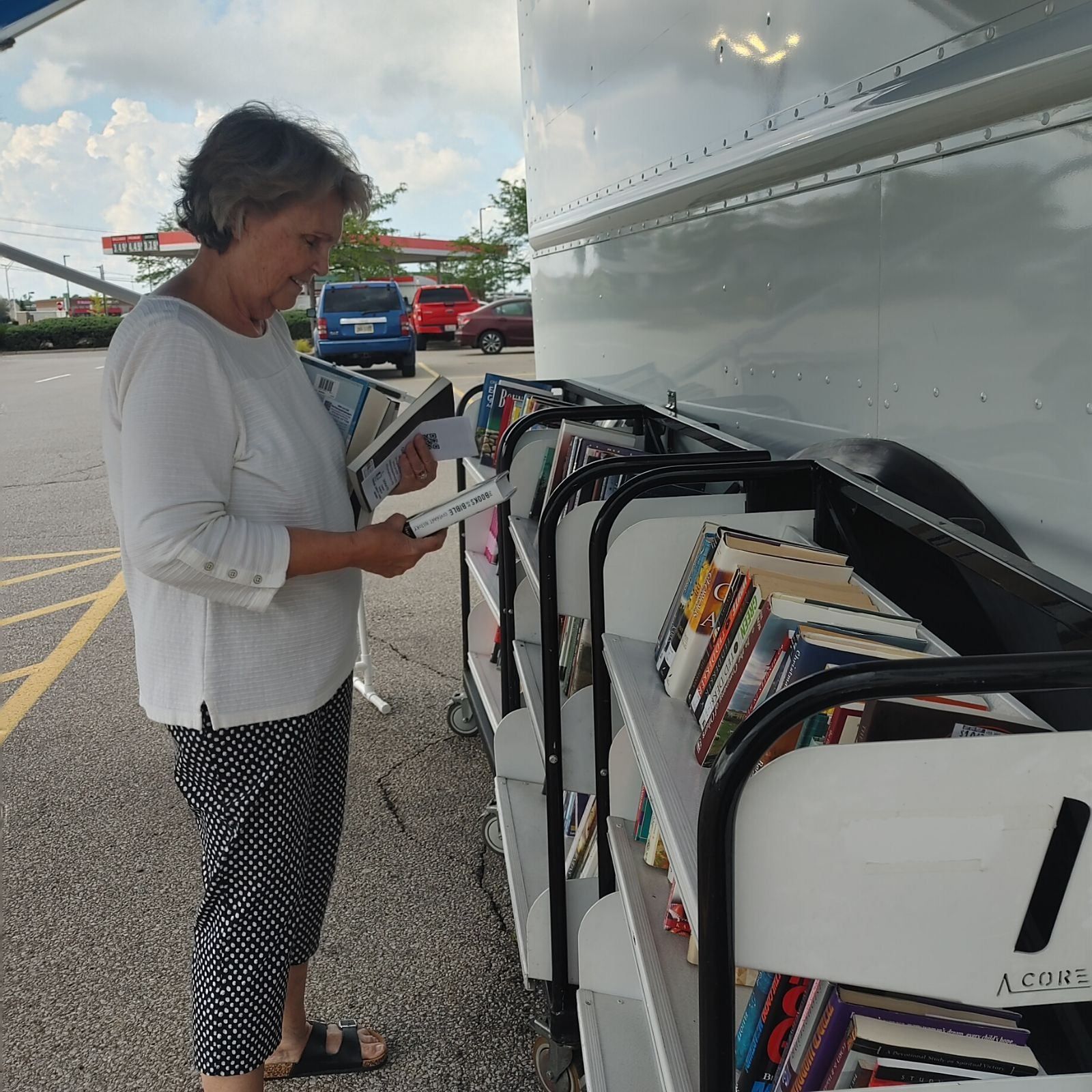 Well On Wheels Library