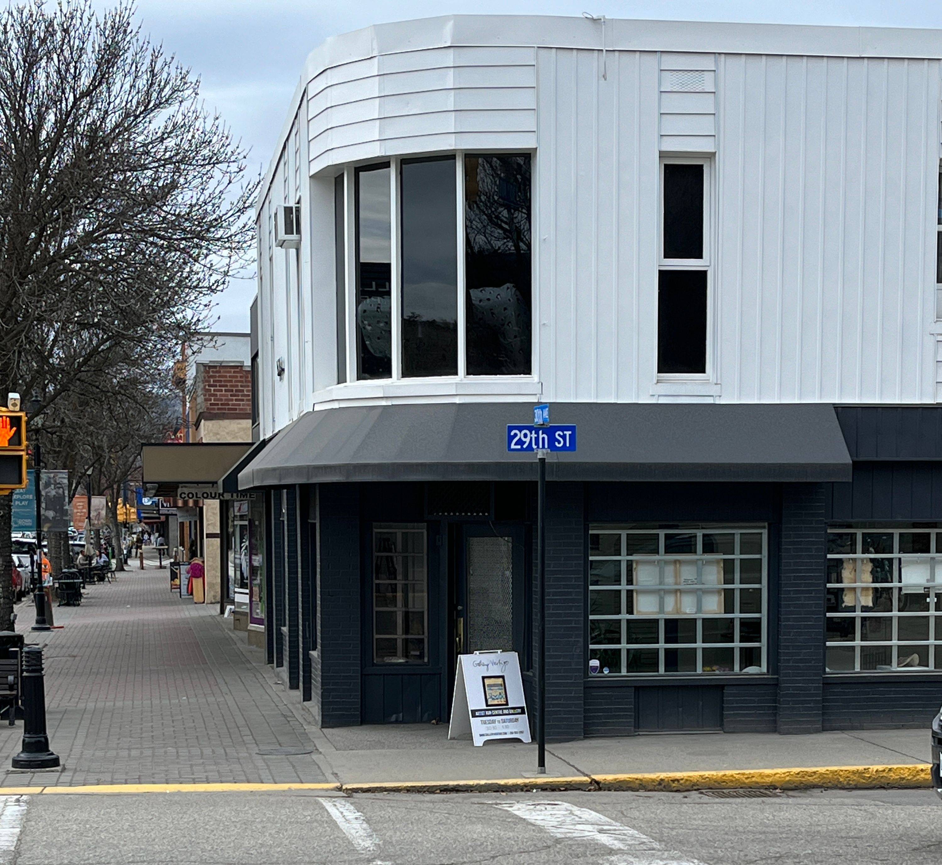 North Okanagan Artists Alternative