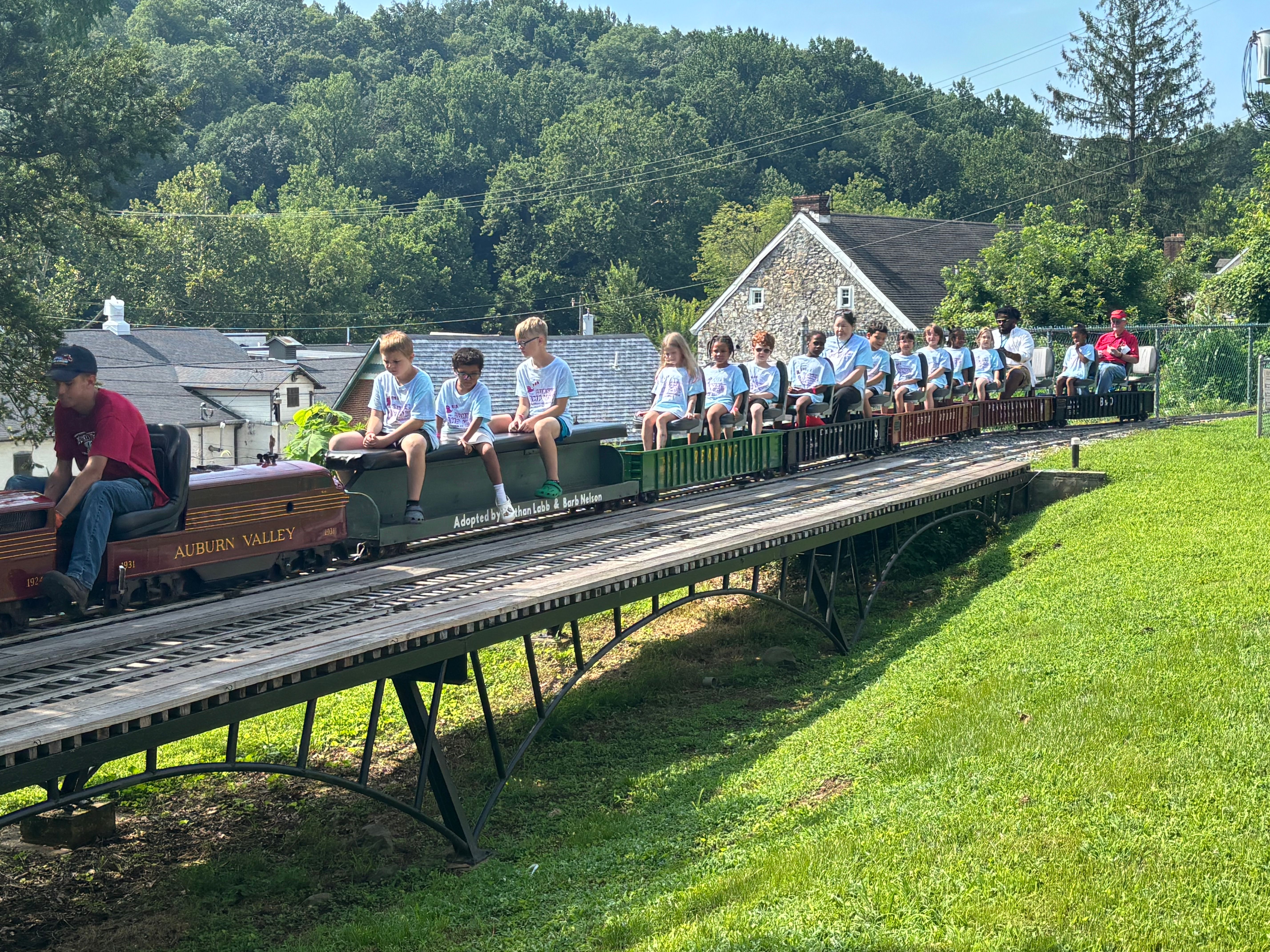 Friends of Auburn Heights Inc.