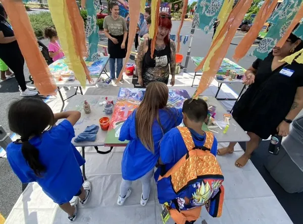 Artstra