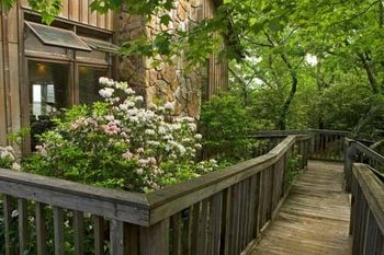 The Mountain Retreat & Learning Center, Inc.