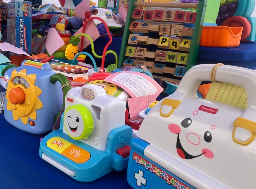 Round Toy Vote for Merry Go Round Toys — it's free and helps them share $500,000 ...