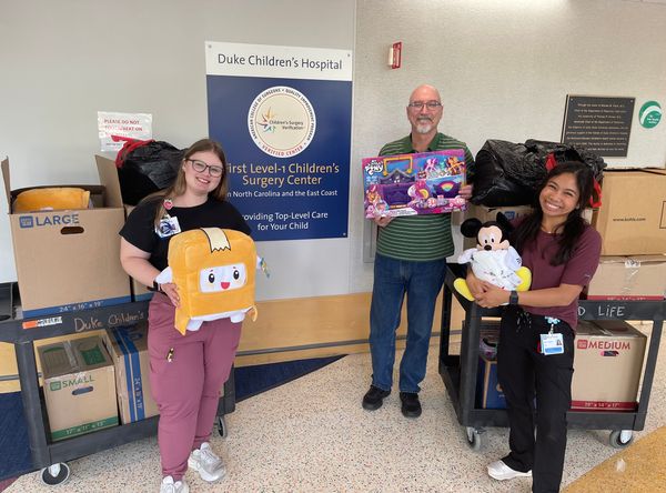 Hugs For Hospitals
