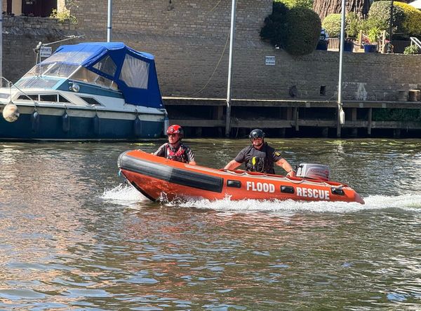 Water Rescue UK - South Worcester Flood Rescue