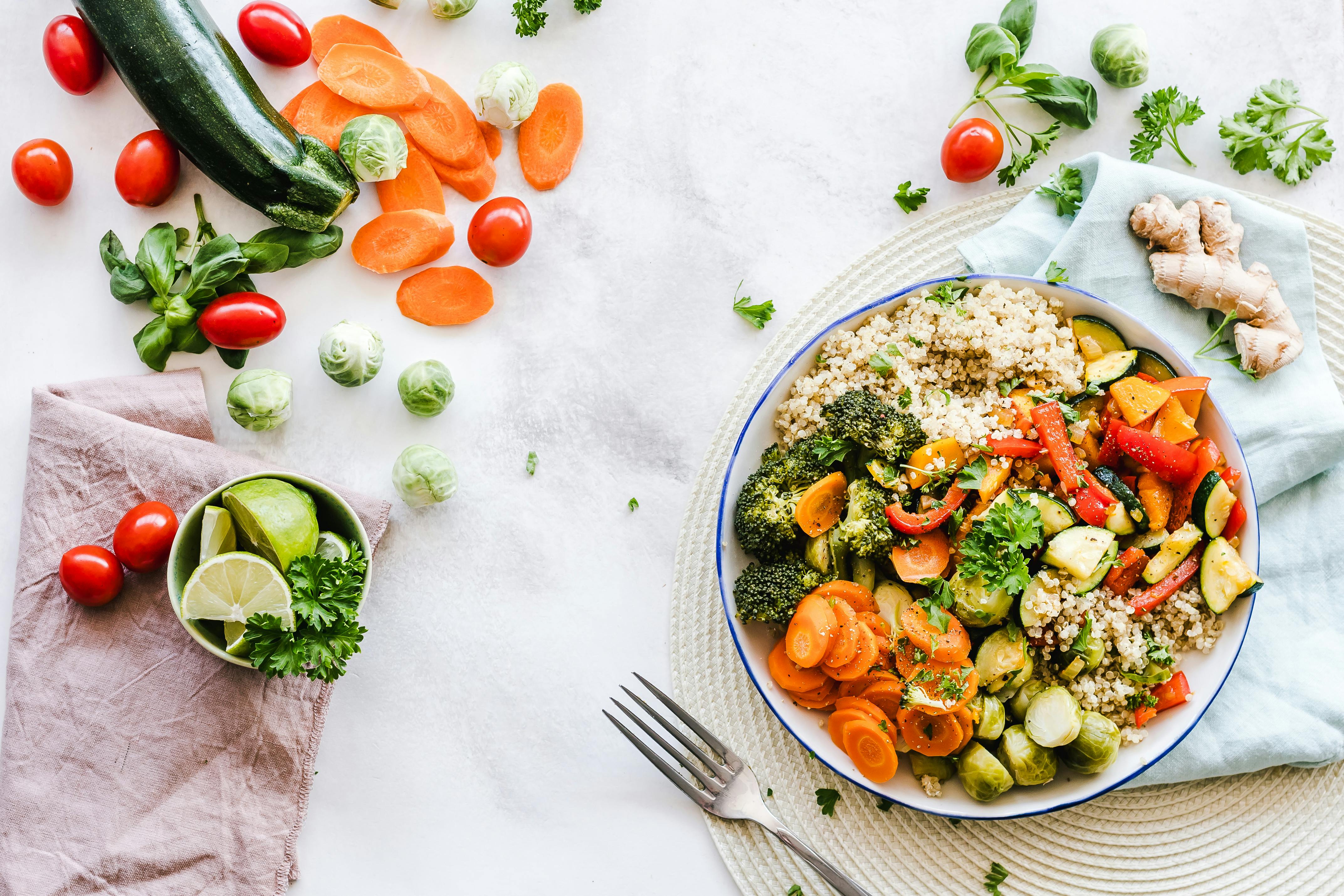 Nutrition and Chiropractic: How Eating Right Supports Nervous System Health