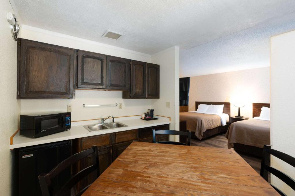 TownHouse Inn of Havre