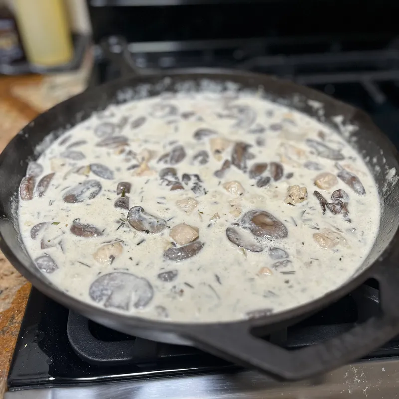 Creamy Mushroom Chicken Pasta image