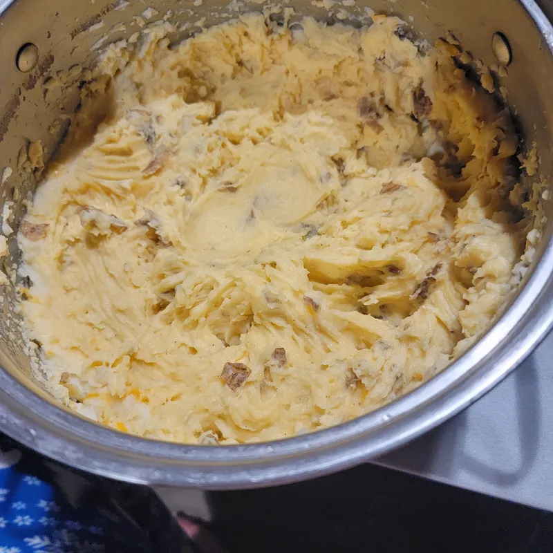 Galactic Cheesy Garlic Mashed Potatoes image