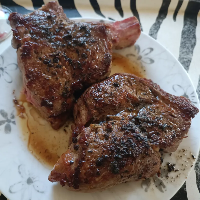 Savory Rib Eye with Herb Infusion image