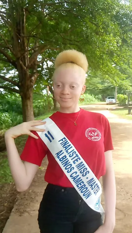 EKOLLO VICTOIRE FÉLICITÉ ROSIANE