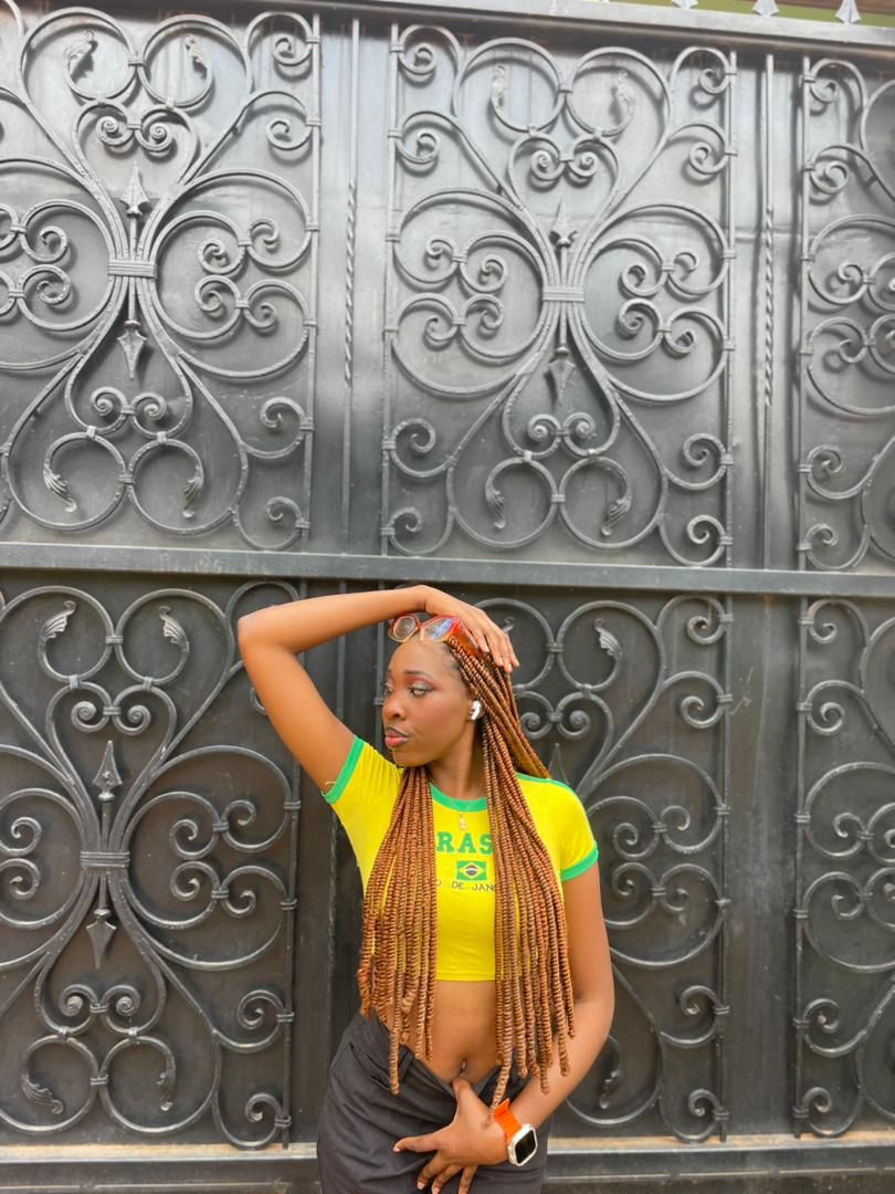 Etoua Rosita Michele