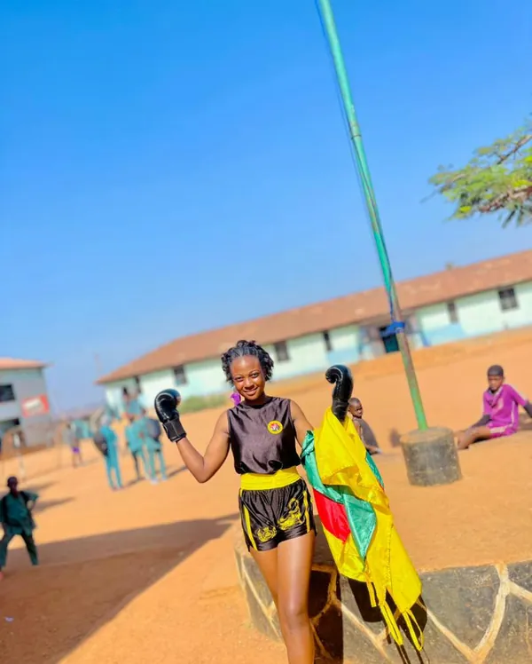 Laurenna Béatrice nkone