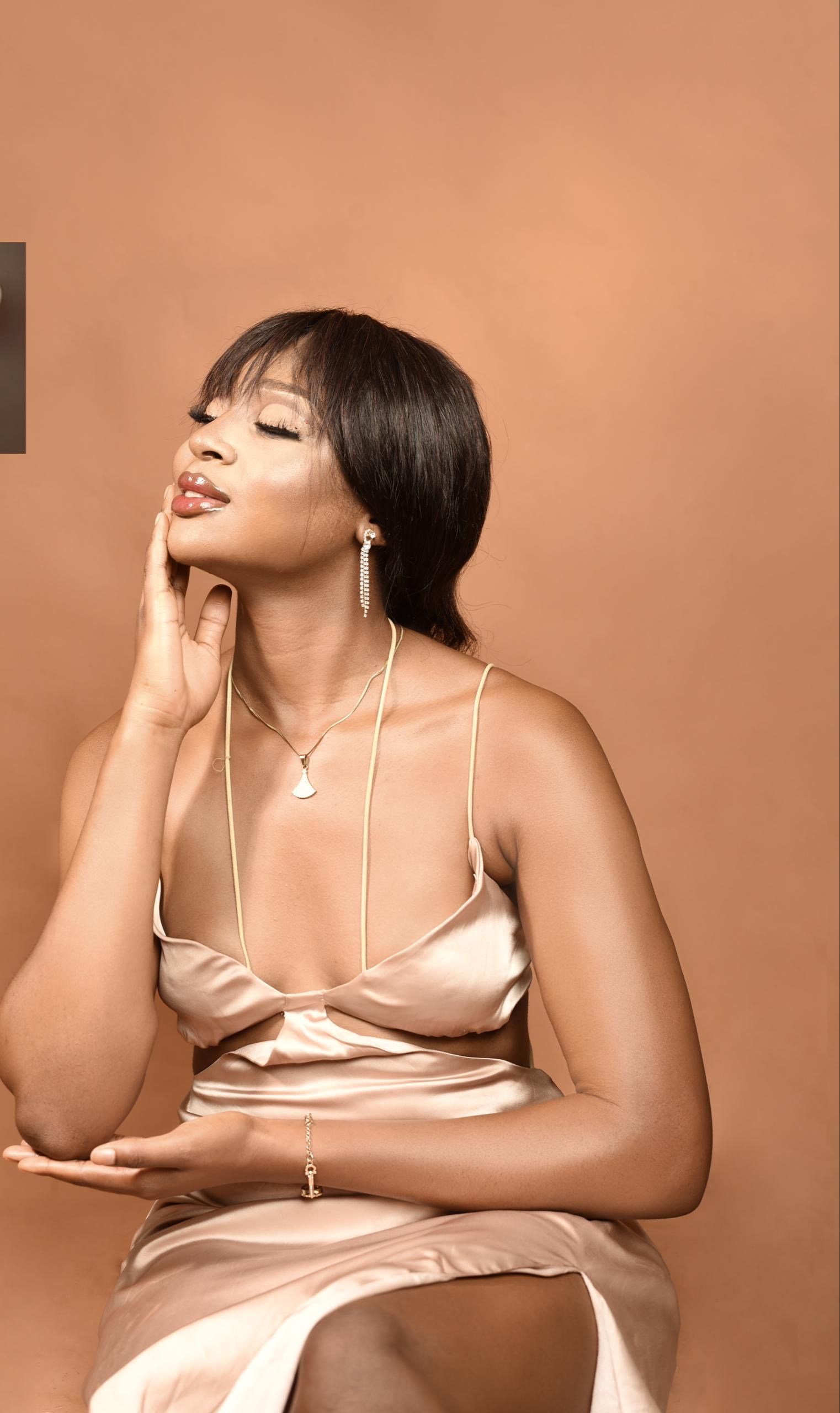 NGONO Lauria Leontine