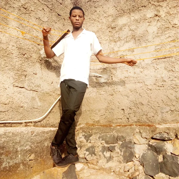 MAKEU MELI PRISNEL ARKANGE