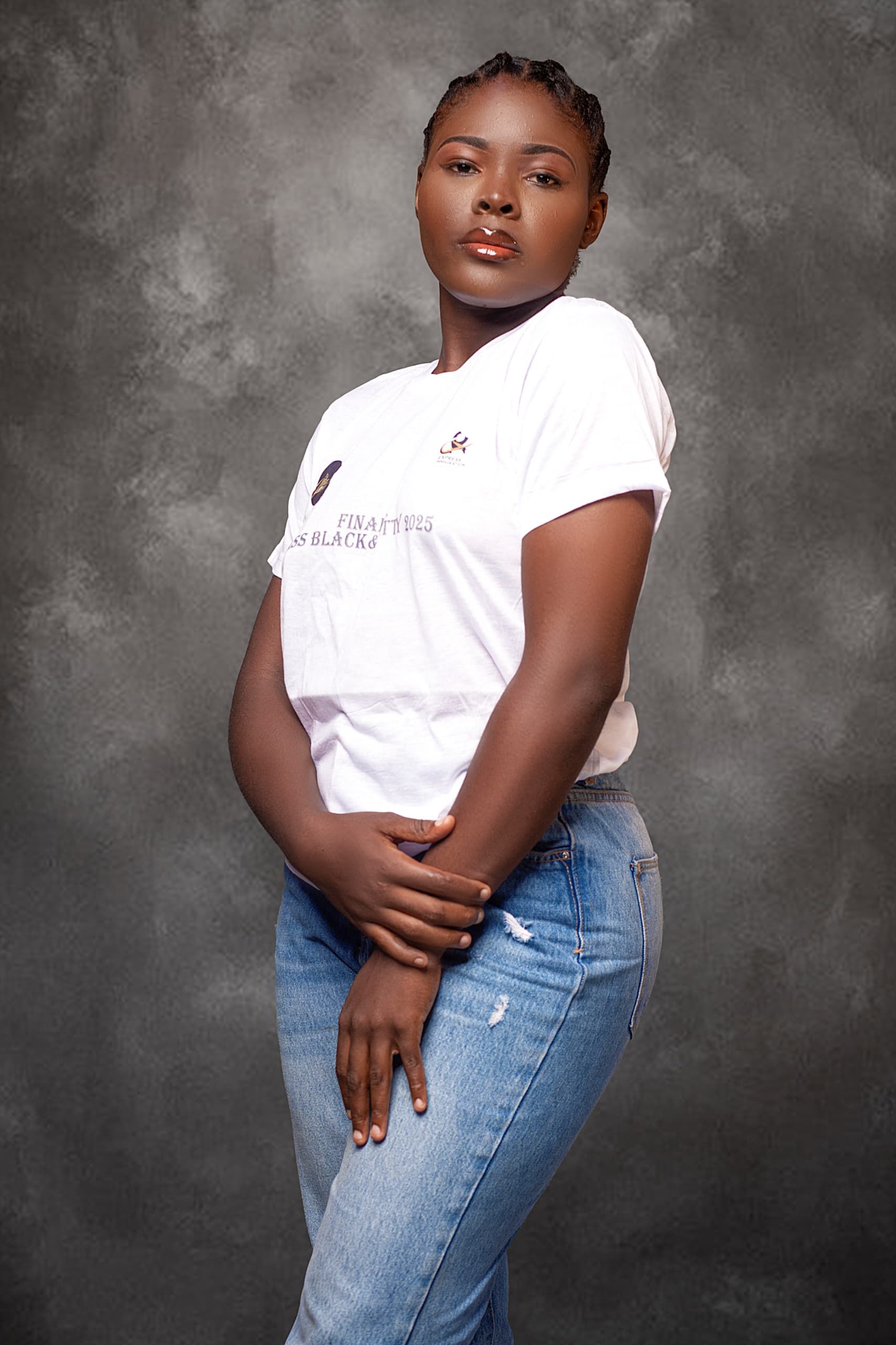 NZIA DJOFANG Aurelle