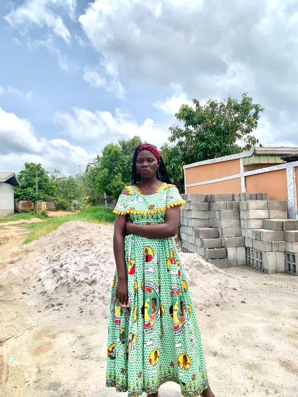 Laurentine Eveng Flora