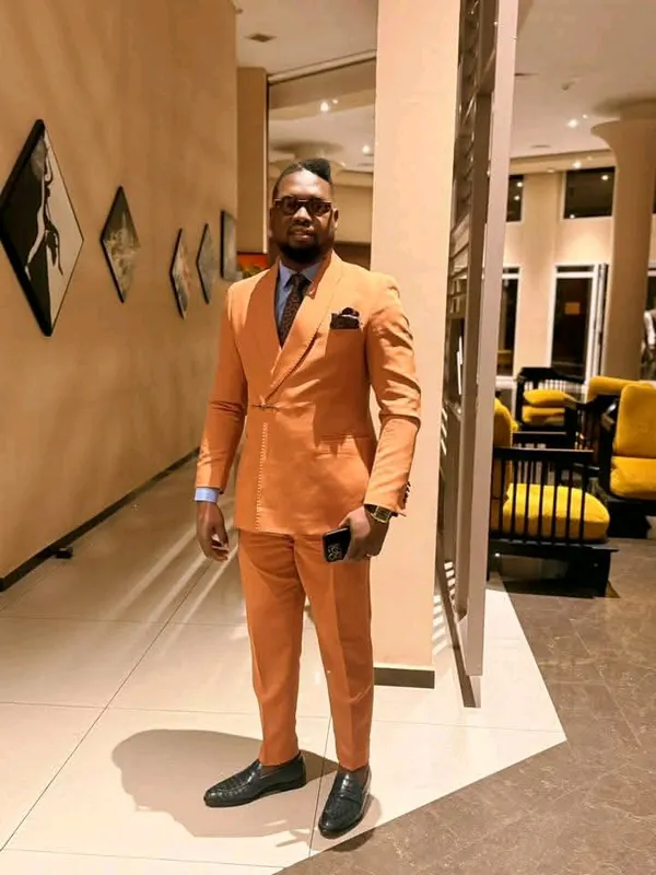 MOUSTIK LE K-RISMATIK