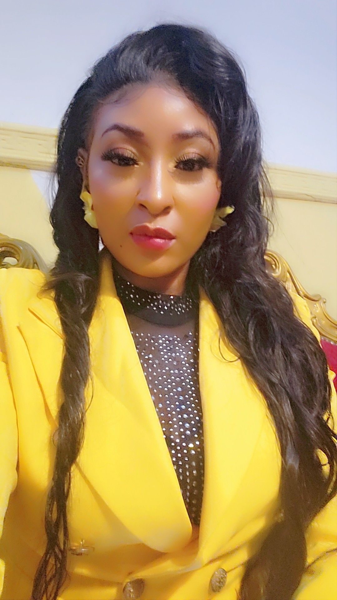 Nelly blonde Ngoueleu 237