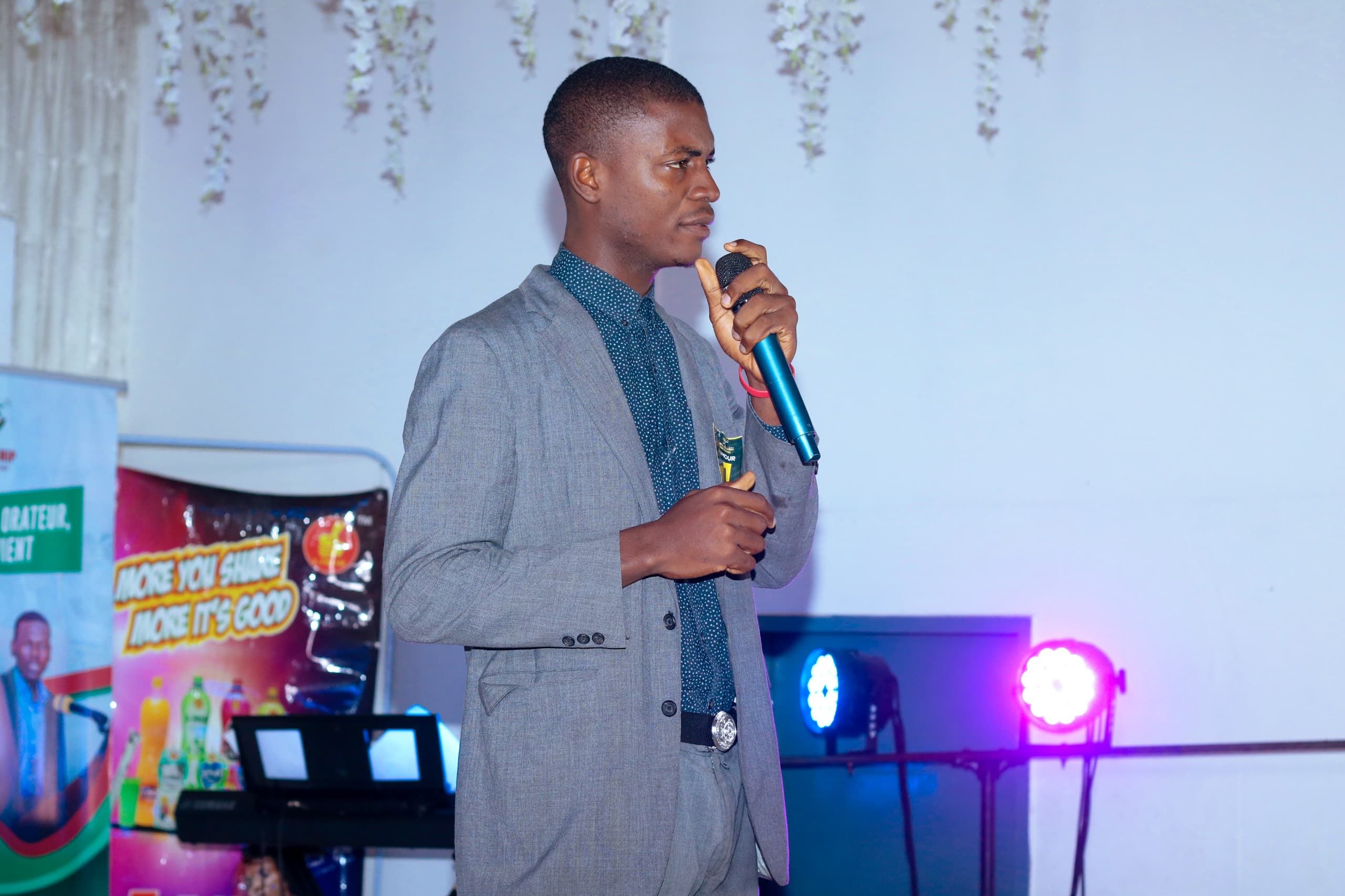 KING CLAUDIO DE JESUS