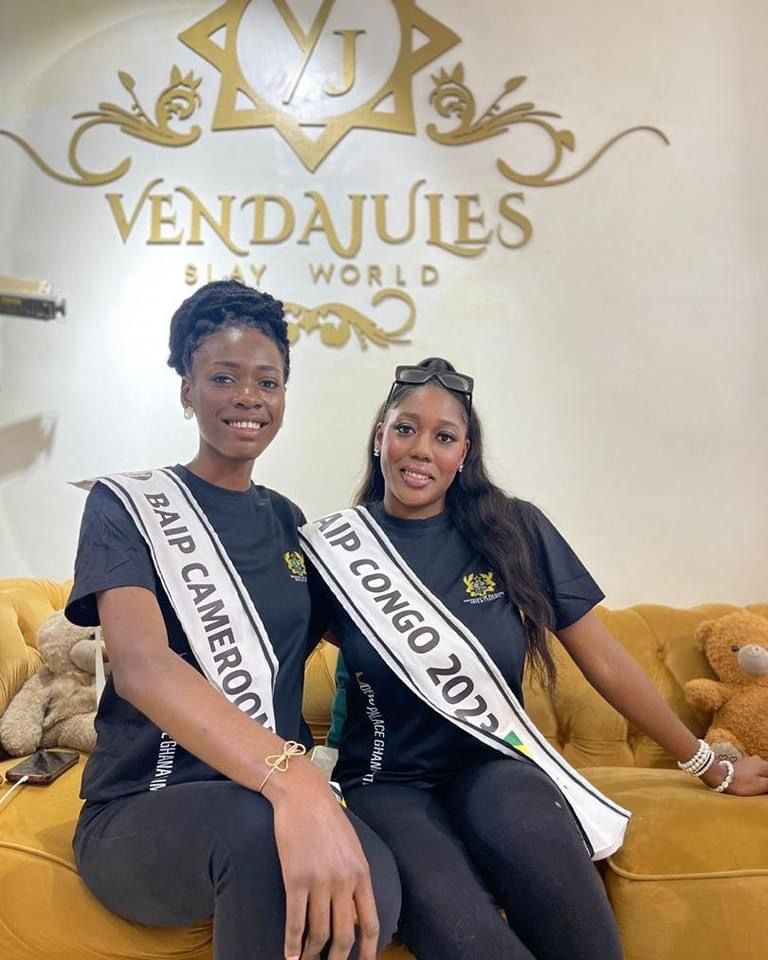 2 ème dauphine à l’international 