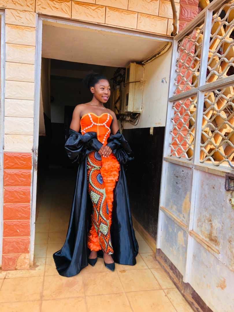 NZEPOP  NZOUOMBO LA BRUYÈRE 