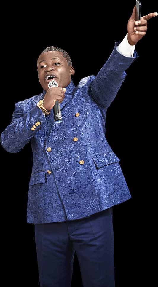 Augustin Voix Off, le dresseur de mots