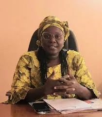 Pr ELISABETH YAOUDAM