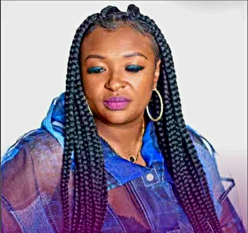 Empire Nadine DJUIKO