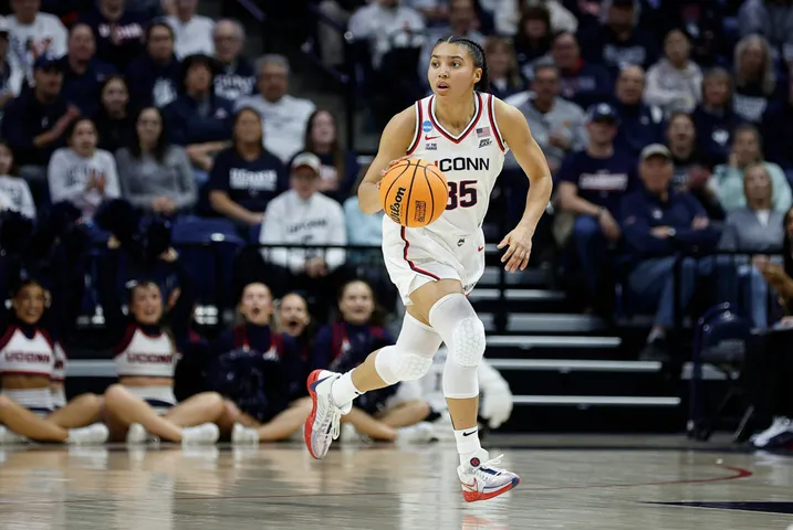 The UConn Hangover: Why Teams That Beat the Huskies in the Women’s Final Four Lose the National Championship