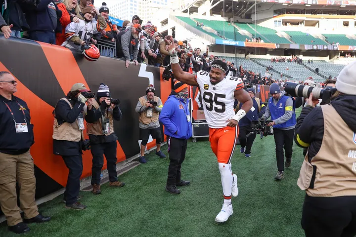 Myles Garrett Trade Gives Rams Another Super Bowl Push
