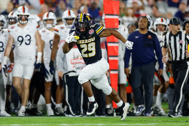 Who Are College Football's Best Returning Running Backs in 2026?