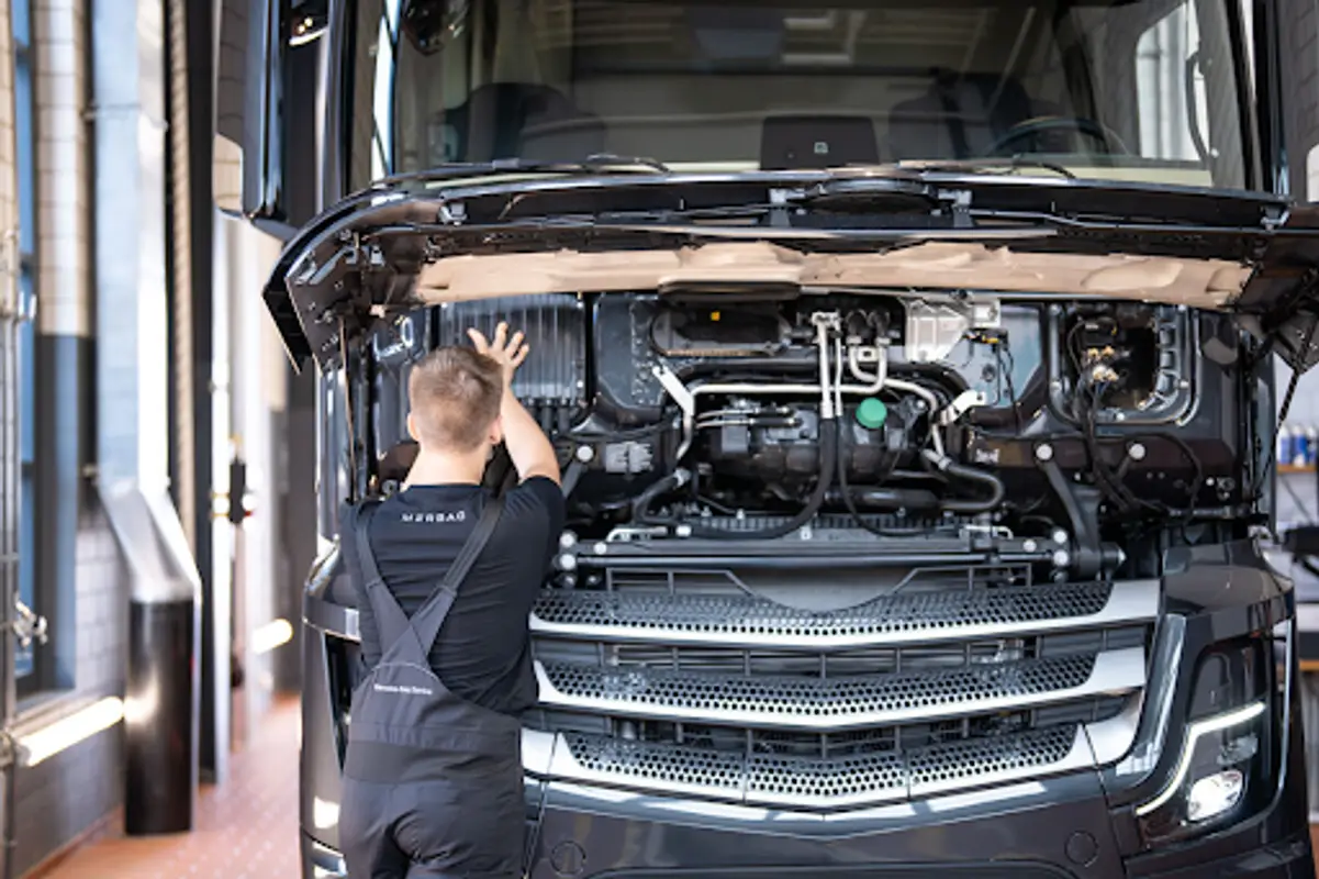 Mécatronicien/ne d'automobiles CFC Véhicules utilitaires