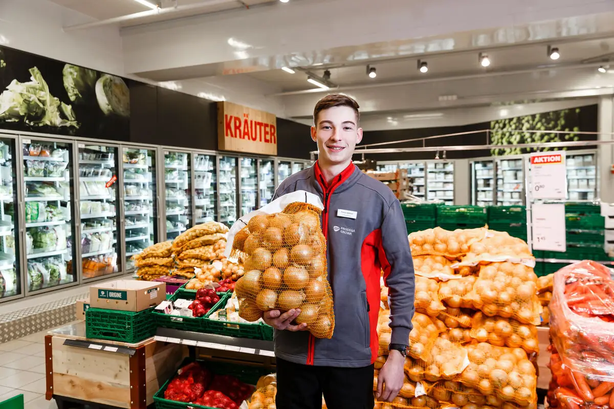 Impiegato/a del commercio al dettaglio AFC - orientamento Creazione di esperienze di acquisto (ramo Alimentari)
