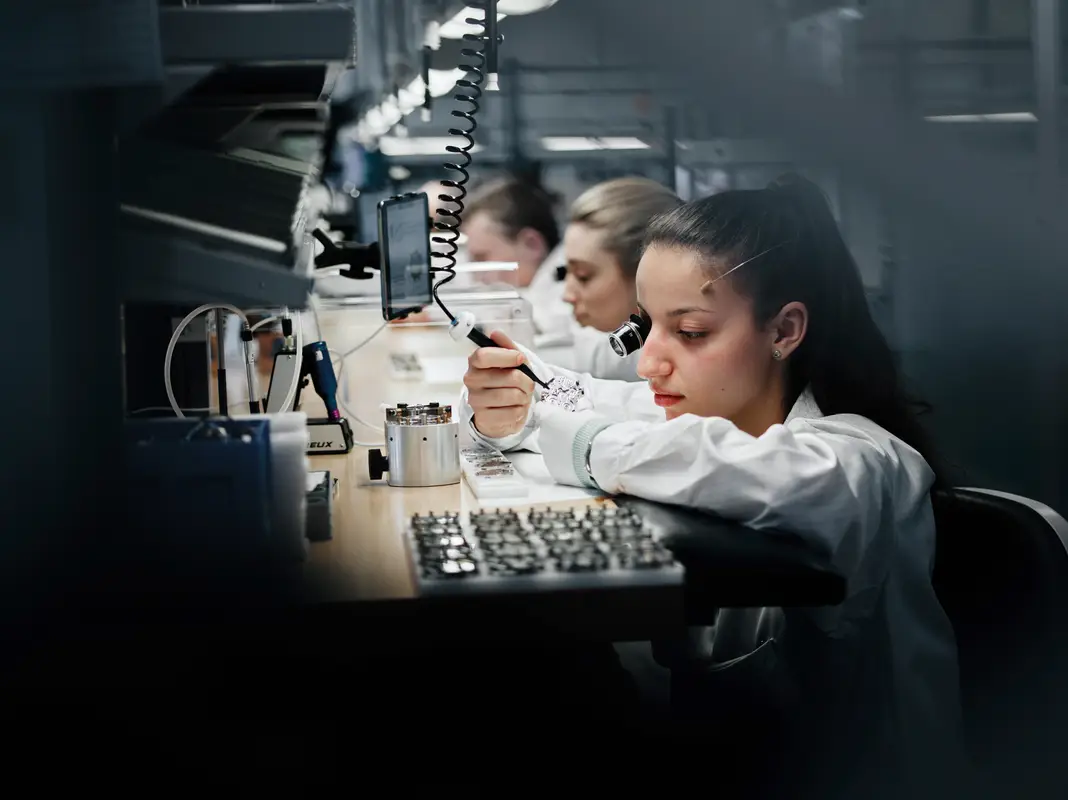Uhrmacher/in Produktion EFZ