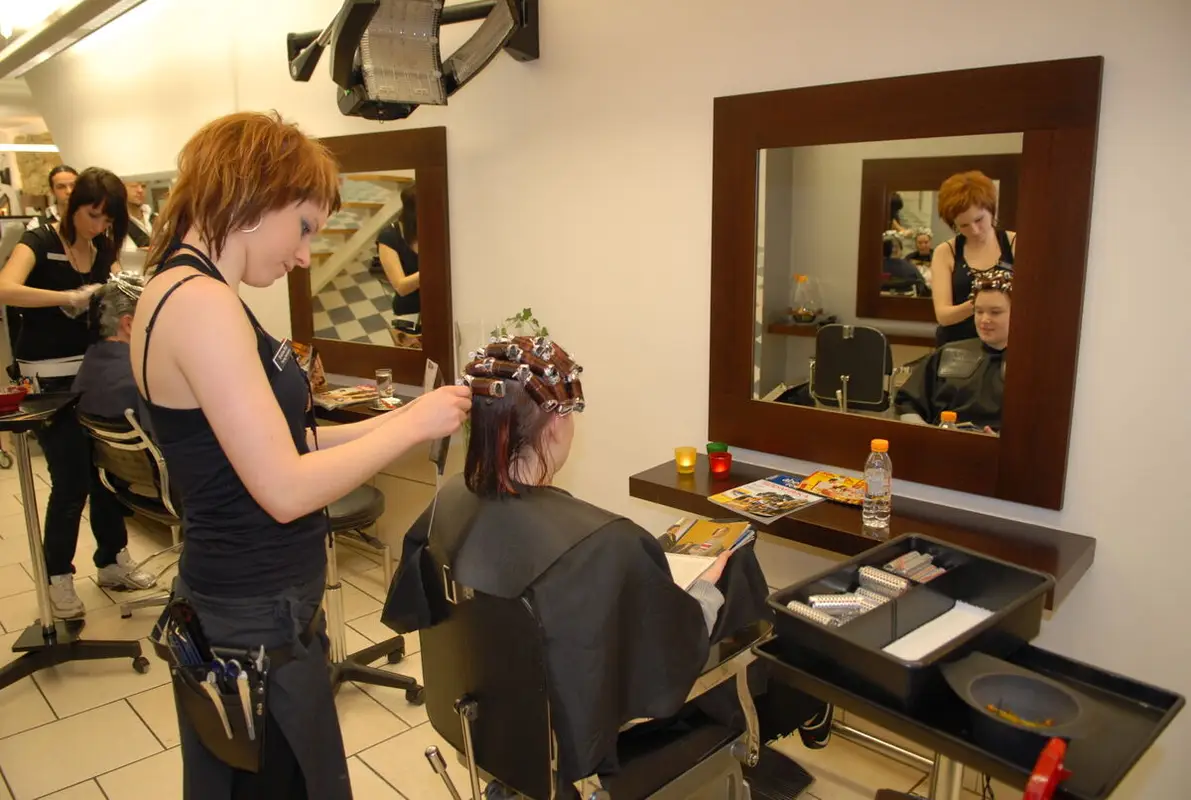 Coiffeur/euse AFP