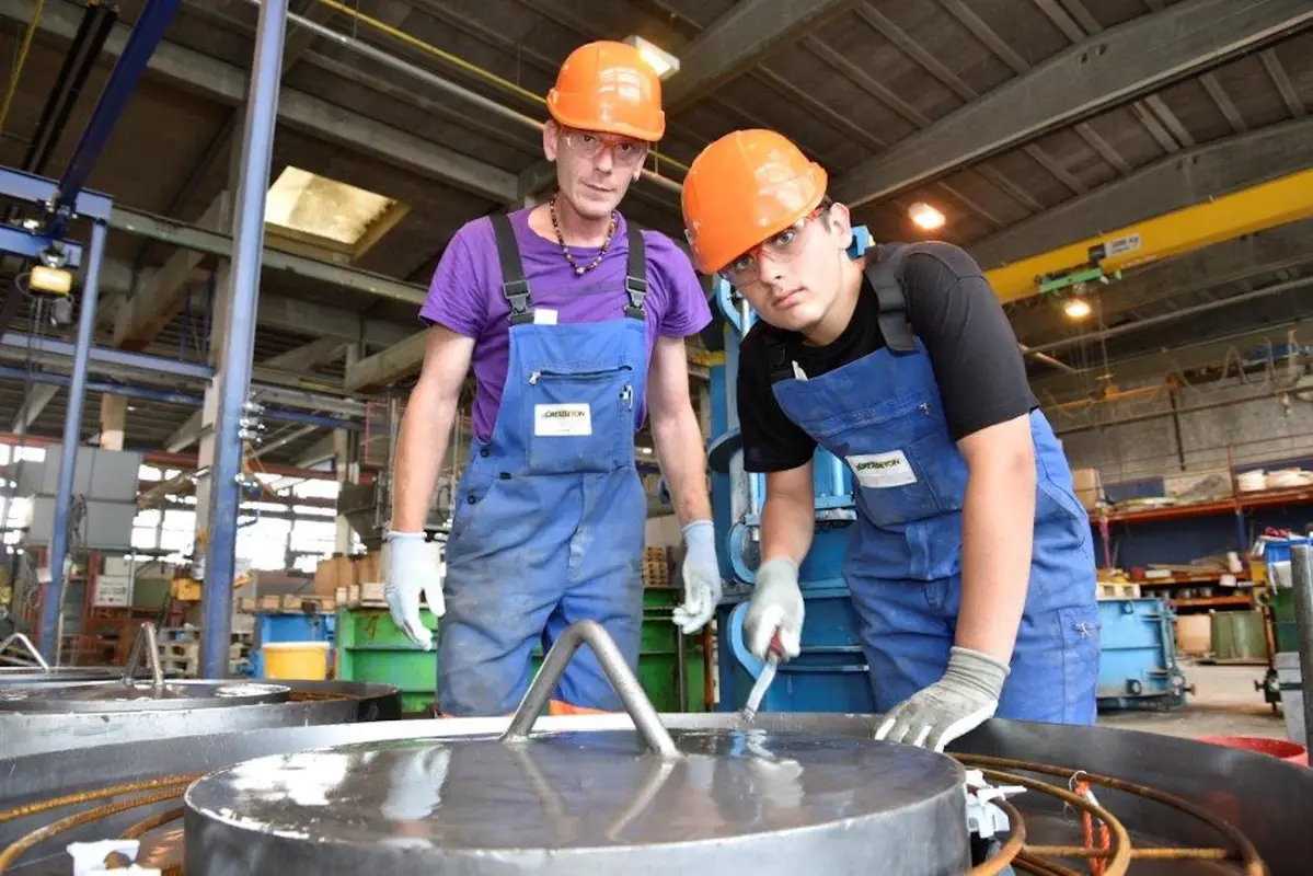 Constructeur/trice d'éléments en béton préfabriqués CFC